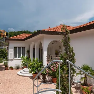 Cinque Terre Atelier Ouvert! Guest house